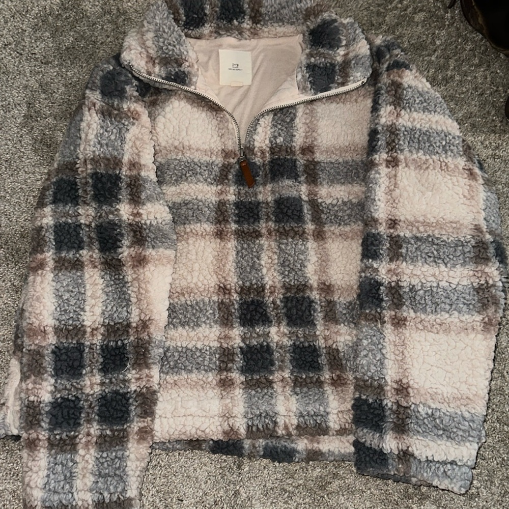 Fuzzy 1/4 zip
